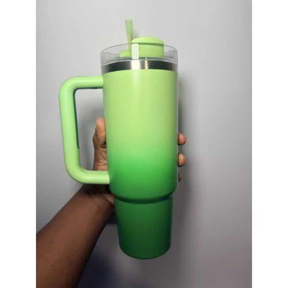 Stanley X Starbucks Cambodia ANNIVERSARY GREEN GRADIENT 30oz Tumbler BNWT - Picture 4 of 6